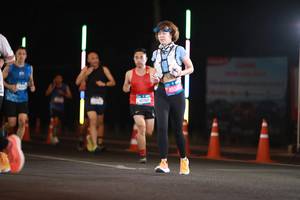 BIB: 40799, 4504
                            <button type="button" onclick="openModal(21553926)" class="btn btn-primary btn-sm float-right btn-popup" data-toggle="modal" data-target=".modal-high-quality">
                        <i class="fas fa-shopping-cart"></i> Add to Cart
                    </button>
                                            <button type="button" onclick="isThisMe(21553926, true)" class="btn btn-success btn-sm float-right btn-popup btn-isme hidden" data-toggle="tooltip" data-placement="bottom" title="นี่คือรูปของคุณใช่ไหม คลิกที่นี่เพื่อเอาเข้าอัลบั้ม">
                        <i class="fas fa-plus"></i> Add to album
                    </button>
                    <button type="button" onclick="isThisMe(21553926, false)" class="btn btn-warning btn-sm float-right btn-popup btn-isnotme hidden">
                        <i class="fas fa-ban"></i> Remove from album
                    </button>